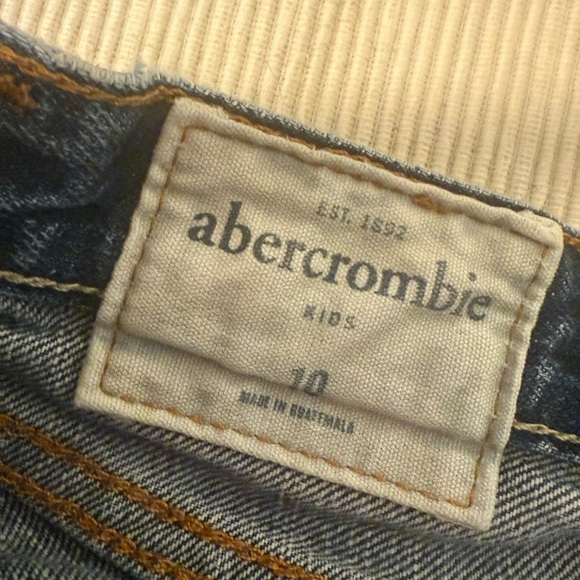 Abercrombie Kids Size 10 Distressed Jeans – Y2K Style Raw Hem Vintage Wash - Picture 7 of 9